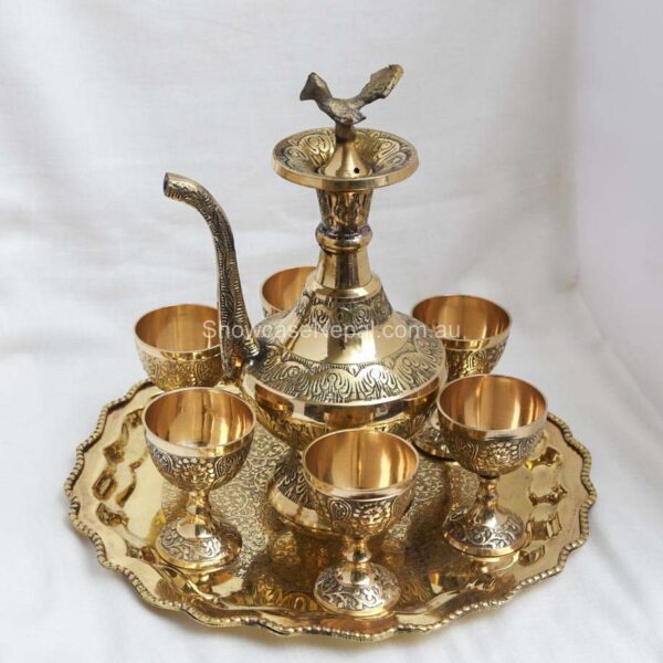 Butte Ante with wine Glass 1